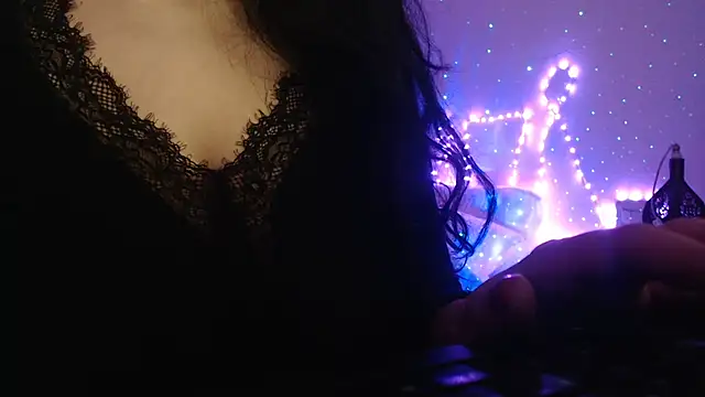 Snapshot of LasolitaAuri chatting on February 17, 3:58 am LasolitaAuri online show from February 17, 3:58 am