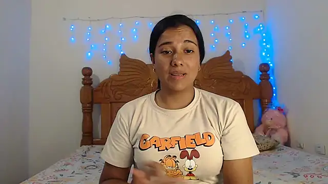 Coral0403 online show from February 7, 5:51 pm