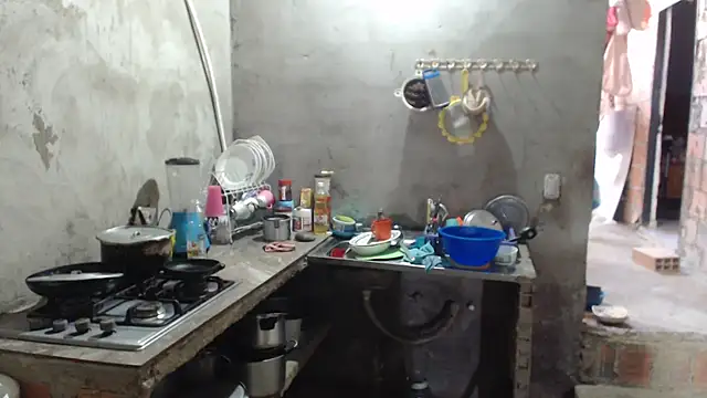 Coral0403 online show from December 20, 6:48 pm