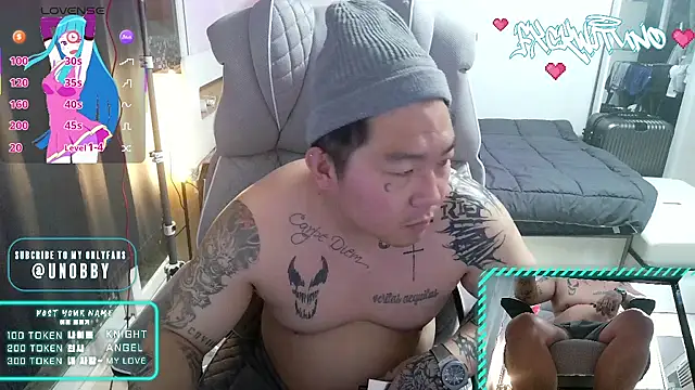 Snapshot of fxckwituno chatting on February 17, 2:48 pm fxckwituno online show from February 17, 2:48 pm