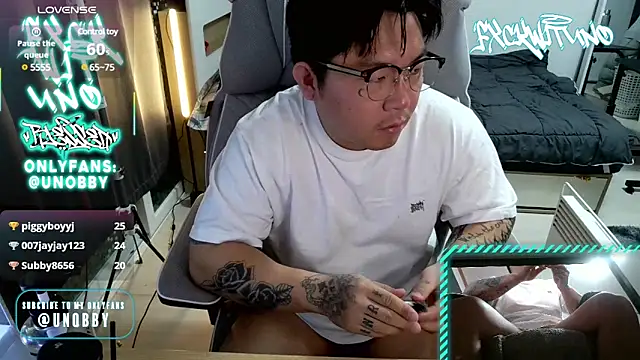 Snapshot of fxckwituno chatting on February 25, 12:03 pm fxckwituno online show from February 25, 12:03 pm