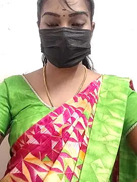 Snapshot of meena_27 chatting on October 1, 6:30 am meena 27 online show from October 1, 6:30 am