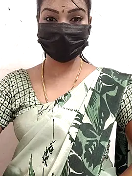 Snapshot of meena_27 chatting on October 13, 5:29 am meena 27 online show from October 13, 5:29 am