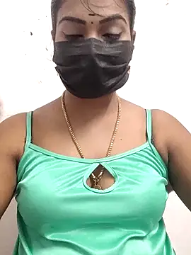 Snapshot of meena_27 chatting on October 26, 6:47 pm meena 27 online show from October 26, 6:47 pm