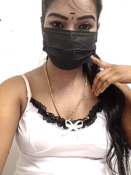 Snapshot of meena_27 chatting on November 2, 6:21 pm meena 27 online show from November 2, 6:21 pm