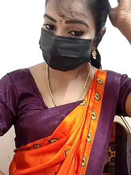 Snapshot of meena_27 chatting on November 3, 6:25 am meena 27 online show from November 3, 6:25 am