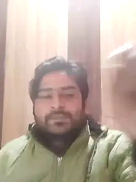 indihotguy online show from January 9, 10:52 am