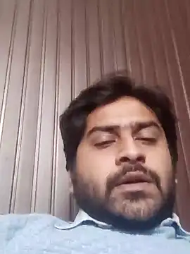 indihotguy online show from January 10, 5:34 pm