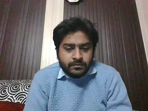 indihotguy online show from January 11, 11:23 am