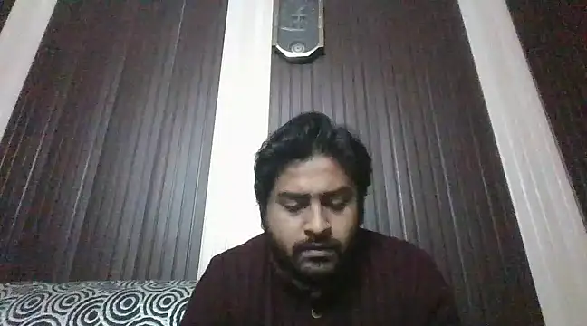 indihotguy online show from January 13, 10:25 am