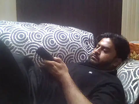 indihotguy online show from October 5, 2:48 pm