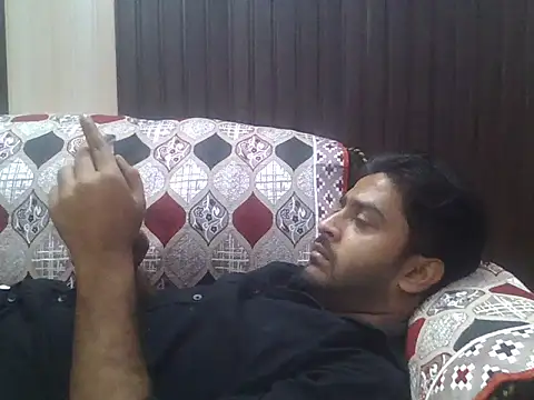 indihotguy online show from October 21, 1:23 pm