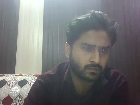 indihotguy online show from November 5, 2:06 pm