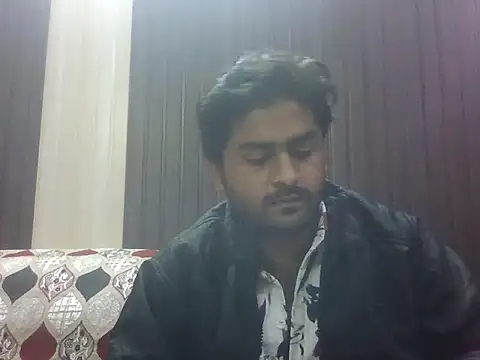 indihotguy online show from November 17, 2:12 pm