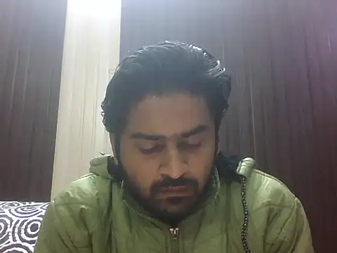 indihotguy online show from December 21, 10:22 am