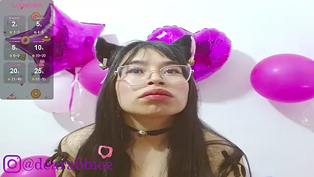 DearAbbiee online show from February 19, 10:34 am