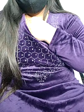 tanvihot2 online show from November 26, 4:24 am