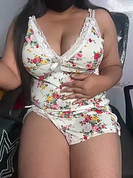 tanvihot2 online show from May 8, 4:23 pm