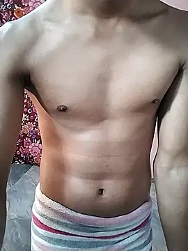 Snapshot of Ultimate_cHappiE chatting on November 24, 11:10 am Ultimate cHappiE online show from November 24, 11:10 am