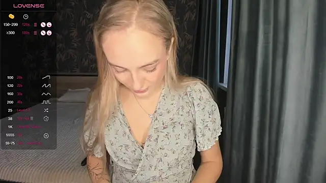 A delina online show from October 3, 2:25 pm