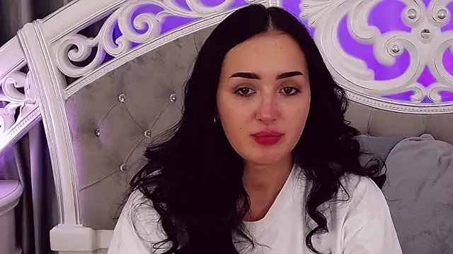 KimKhallifa online show from January 14, 10:59 am
