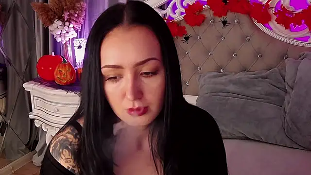 KimKhallifa online show from November 4, 5:28 am