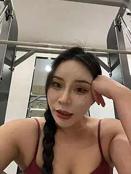 Snapshot of Caicai-a chatting on March 3, 4:24 pm Caicai-a online show from March 3, 4:24 pm