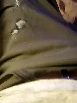 Snapshot of 618fuckupp chatting on December 28, 6:28 am 618fuckupp online show from December 28, 6:28 am