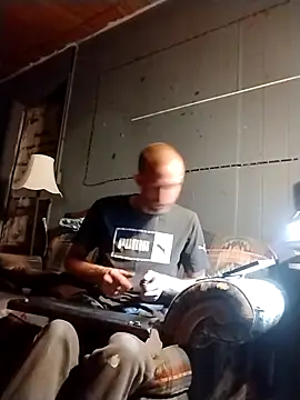 Snapshot of 618fuckupp chatting on March 21, 10:50 am 618fuckupp online show from March 21, 10:50 am