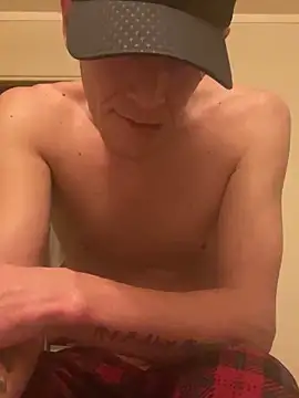 Snapshot of 87Mac87 chatting on December 26, 8:39 am 87Mac87 online show from December 26, 8:39 am