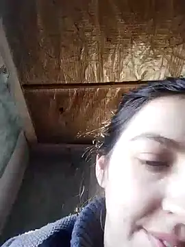 Snapshot of Bannymimimi chatting on January 18, 11:11 am Bannymimimi online show from January 18, 11:11 am