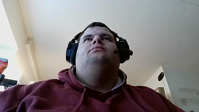 Snapshot of Hackensackneil chatting on January 9, 7:18 pm Hackensackneil online show from January 9, 7:18 pm