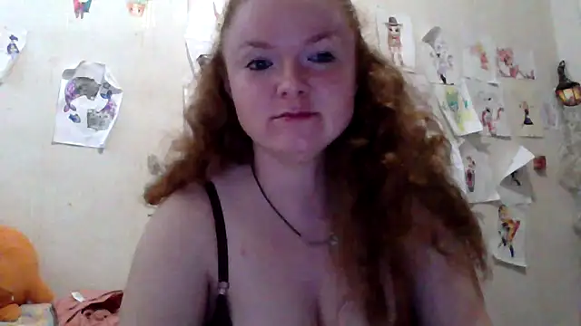 Snapshot of Rae_Jeannie chatting on April 4, 4:04 pm Rae Jeannie online show from April 4, 4:04 pm