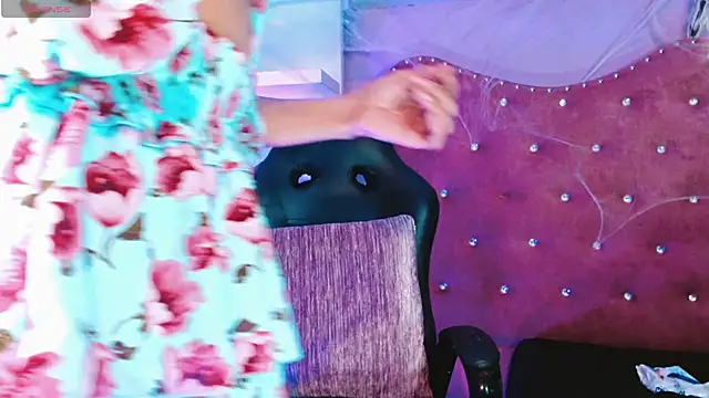 Annabelle-Villareal online show from October 23, 4:01 am