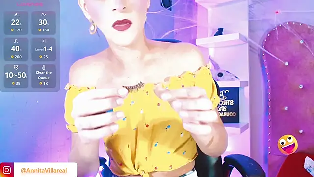 Annabelle-Villareal online show from October 25, 3:58 am