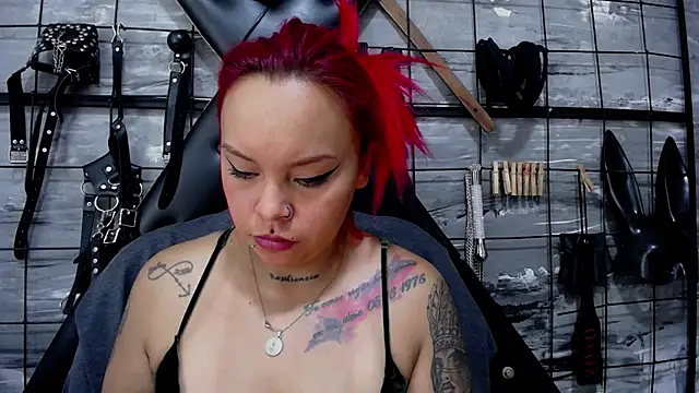 Alana Roth online show from February 27, 8:09 pm