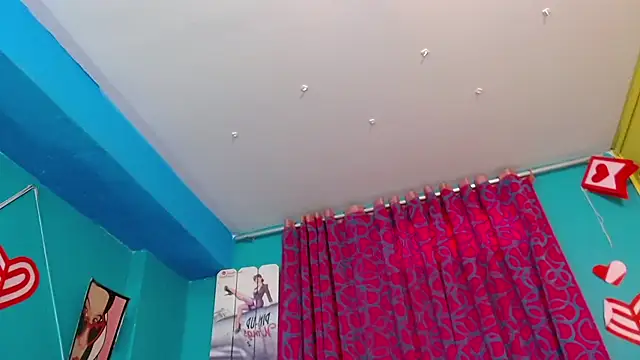 valerie mase online show from October 14, 6:52 pm