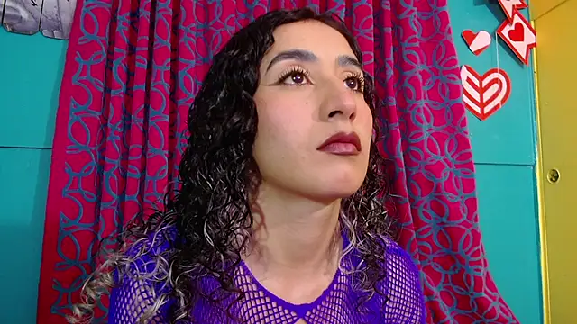 valerie mase online show from November 17, 6:46 pm