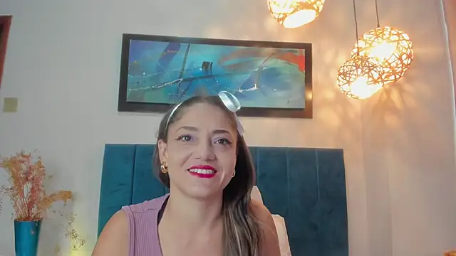 EloiseQuinn online show from November 27, 1:13 pm