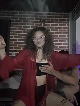 Snapshot of Phann_J_Casal chatting on November 19, 11:27 pm Phann J Casal online show from November 19, 11:27 pm