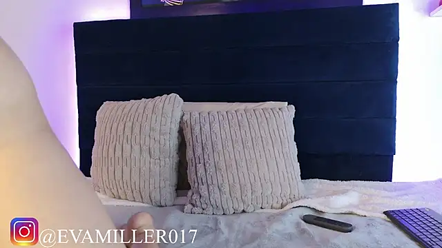 eva miller7 online show from March 26, 1:38 pm