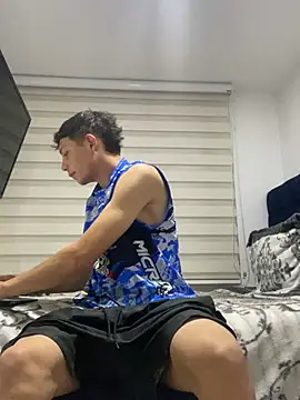 apoloruso online show from January 24, 3:22 am