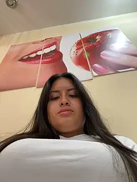 lunagonzales lima 2007 online show from February 27, 6:09 pm