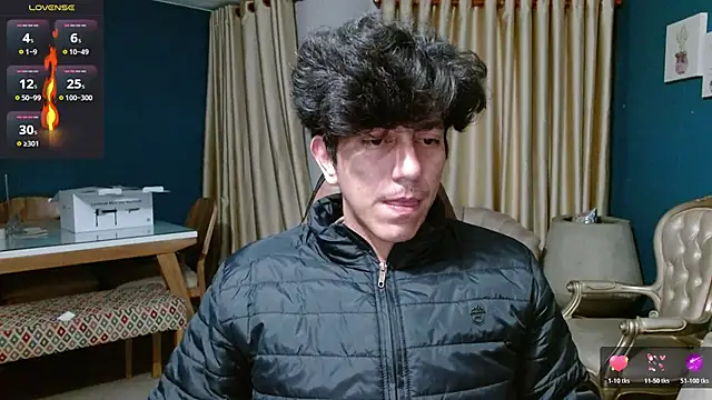 Snapshot of Noah-cock chatting on March 15, 1:44 am Noah-cock online show from March 15, 1:44 am