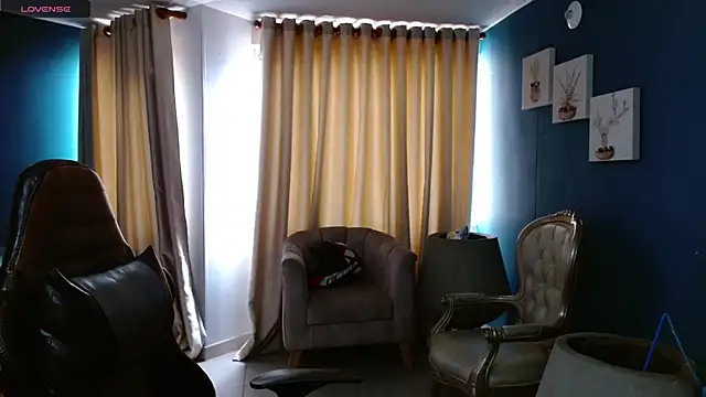 Snapshot of Noah-cock chatting on March 19, 4:11 pm Noah-cock online show from March 19, 4:11 pm