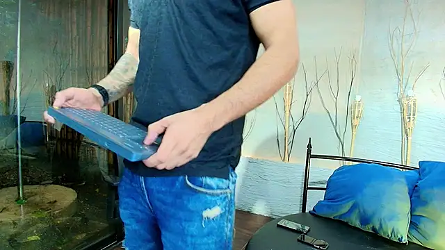 MarcoVitto online show from October 3, 12:02 pm