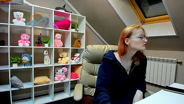 ElizabethHarpper online show from January 3, 1:27 am