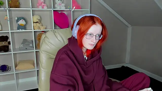 ElizabethHarpper online show from January 8, 1:08 am