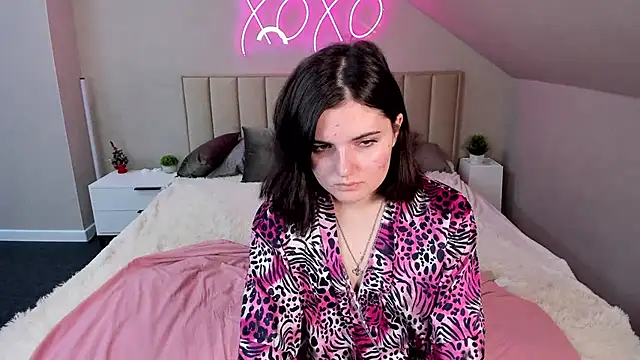 CharlotteMitchell online show from December 30, 1:04 am