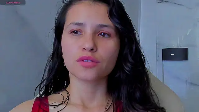arissha lee online show from June 8, 1:28 am